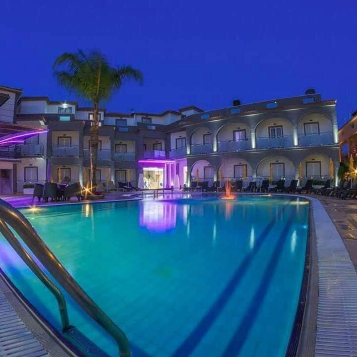 Princess Family Suites Планос Экстерьер фото